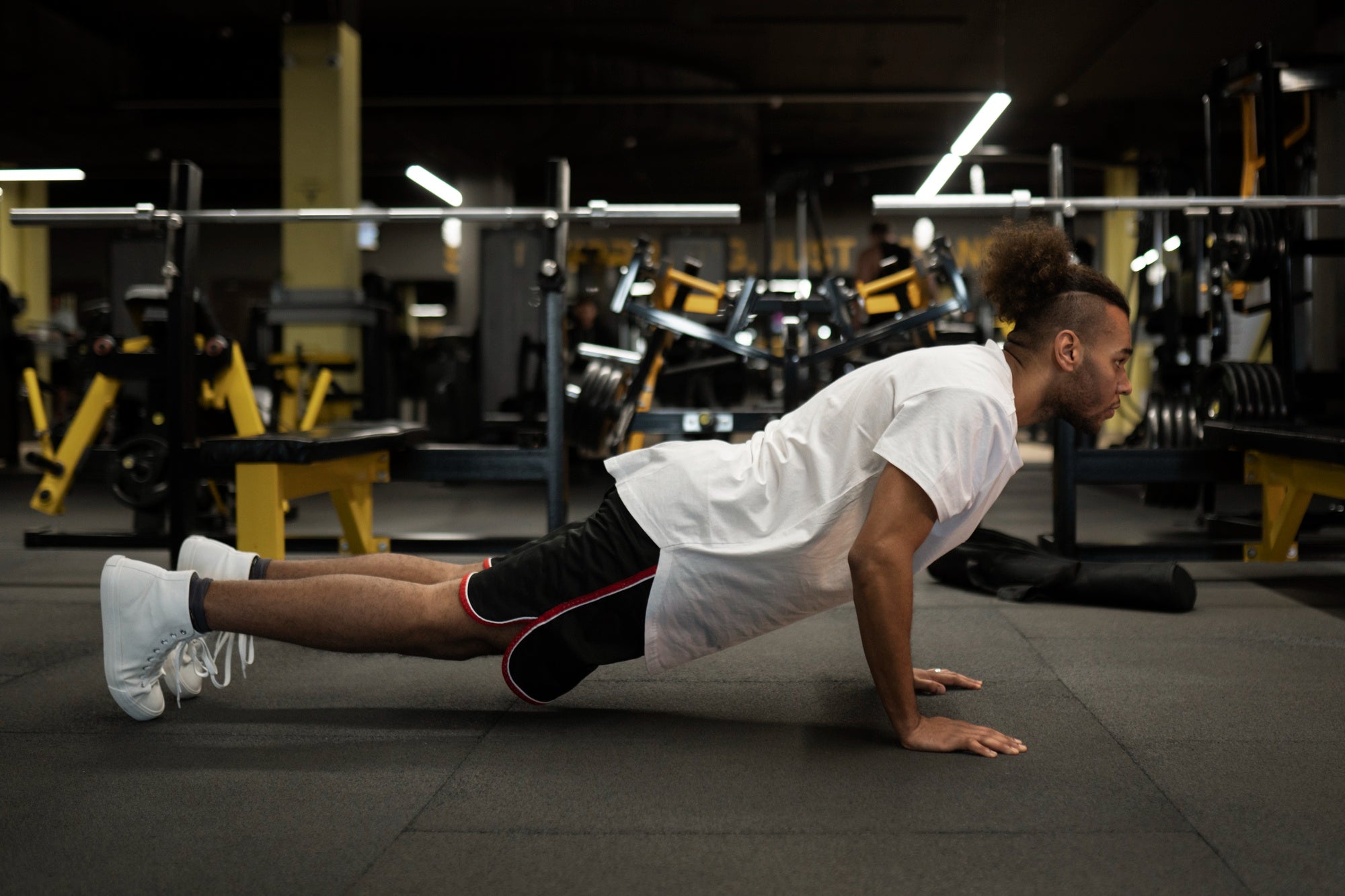 How Multivitamins Support Energy Levels and Immune Health During Workouts