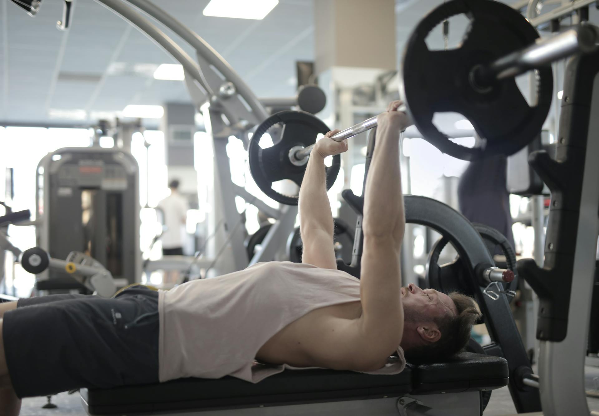 How to Build Lean Muscle Using Plant-Based Proteins